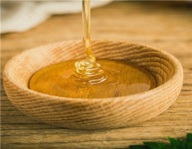 蜂蜜麵膜有哪些做法 蜂蜜做麵膜有什麼好處