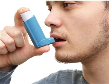 哮喘喝什么茶好 哮喘和肺炎的区别