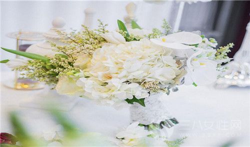 新娘手捧花的类型有哪些.jpg