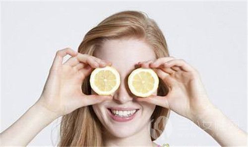 吃什麼可以改善眼角皺紋.jpg
