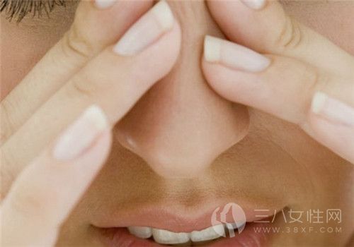 鼻貼膜去黑頭會不會傷害皮膚 蛋清怎麼去黑頭.jpg