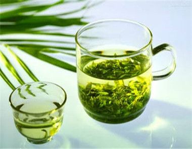 红茶和绿茶有什么区别 辨别红茶和绿茶的方法