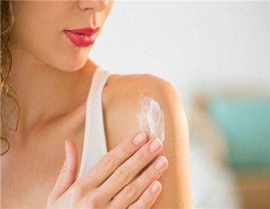 女性夏季要注意哪些肌膚保護手段