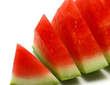 夏天吃西瓜會胖嗎 夏天吃西瓜有哪些注意事項