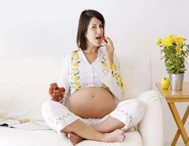 孕妇为什么喜欢吃酸性食物 孕妇吃酸要注意什么