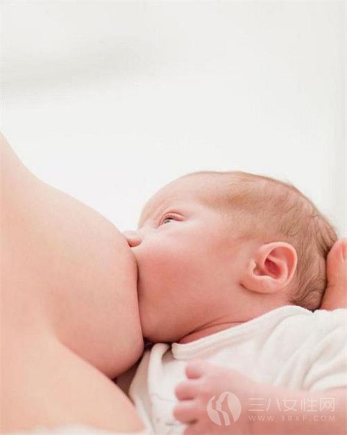 女性母乳喂养的好处 母乳喂养的多长时间较合理1.jpg