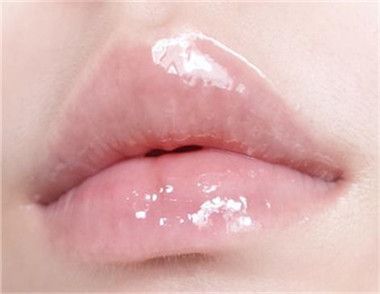塗抹式唇膜怎麼用 唇膜有哪些類型