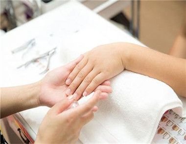 手部如何保养 手部皮肤粗糙怎么改善