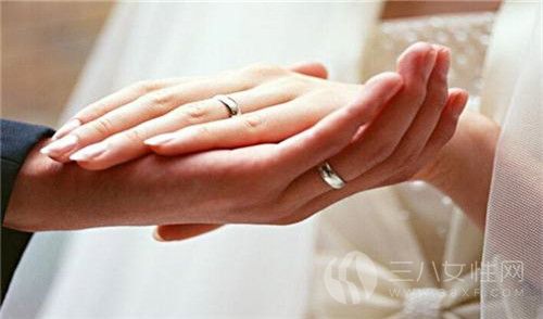 结婚戒指为什么要戴在左手22.jpg