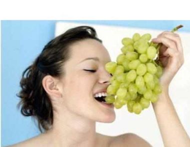 孕妇吃葡萄有什么好处 孕妇吃葡萄要注意什么