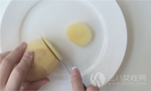土豆美白面膜的做法具体步骤二.png