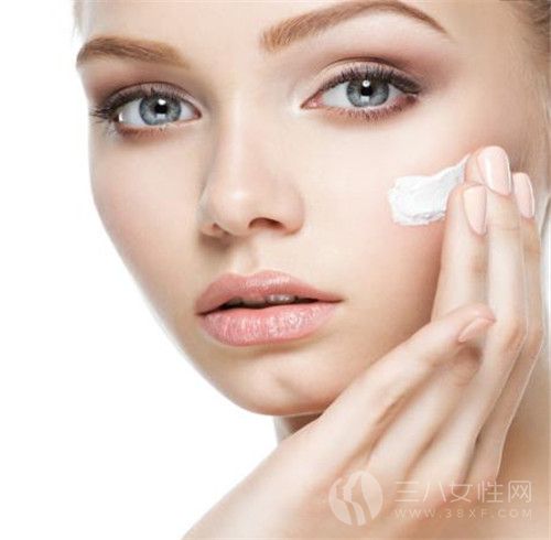 干性皮肤如何选择护肤品 干性皮肤的护理步骤.jpg