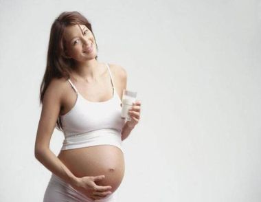 孕妇喝牛奶有什么好处 孕妇喝什么牛奶好
