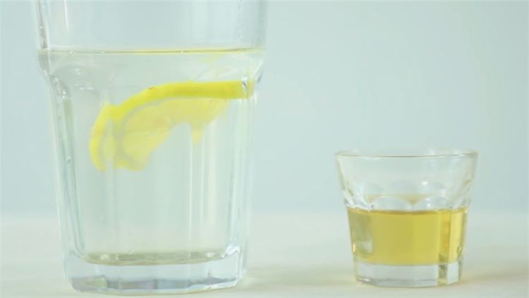 蜂蜜柠檬水的做法 蜂蜜柠檬水的做法是什么