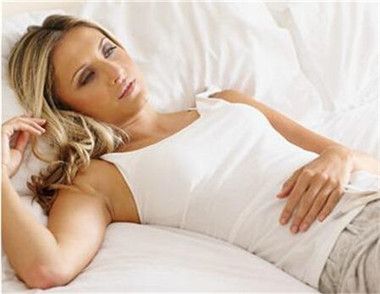 卵巢炎是如何引起的 卵巢炎的症狀有哪些