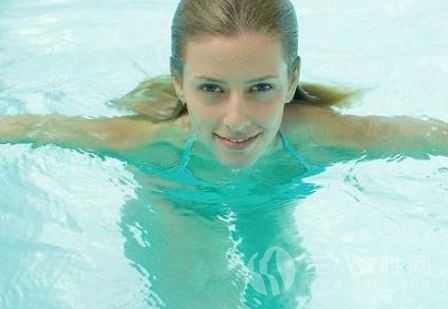 女人夏季游泳有什么好处