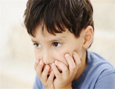 孩子有自闭症倾向怎么办 如何预防孩子自闭症