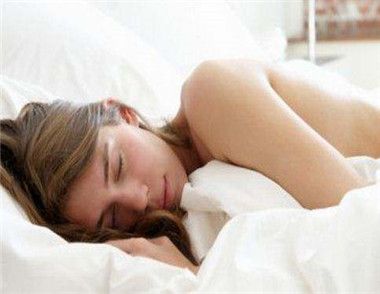 女性裸睡有什么好处 女性裸睡会得妇科病吗