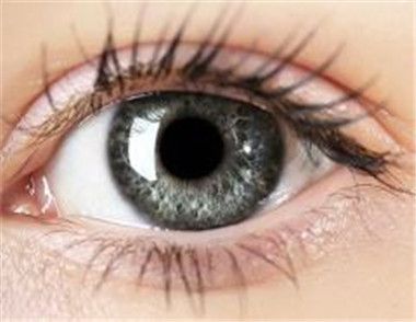 眼部细纹产生原因是什么 眯眼睛长细纹