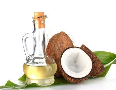 椰子油的功效是什麼 椰子油可以直接塗臉嗎