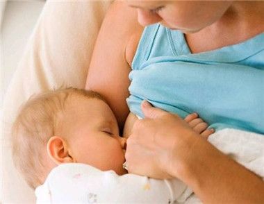 母乳喂養多久比較好 沒有母乳怎麼辦