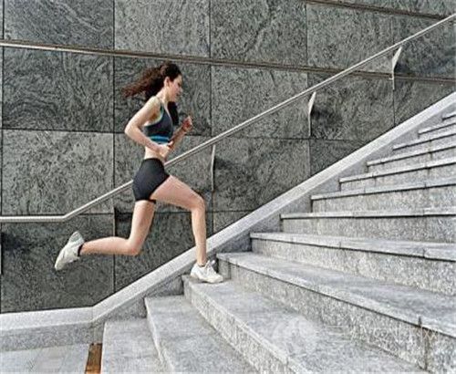 爬楼梯可以减肥吗 爬楼梯减肥的正确方法.jpg