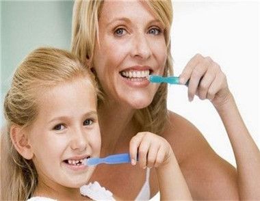 刷牙牙齦出血是為什麼 刷牙牙齦出血怎麼辦