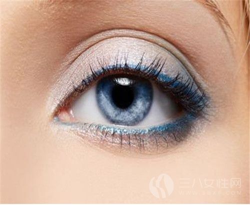 双眼皮胶水使用步骤 双眼皮胶水使用注意事项.jpg