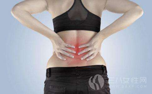 女性腰痛2.jpg