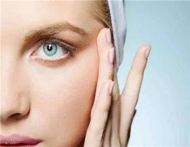 眼霜適合多大年齡用 眼霜的正確使用方法