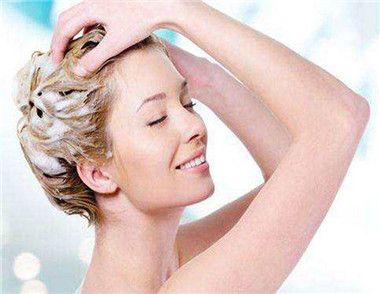 洗头发有哪些注意事项 帮你解决脱发的困扰