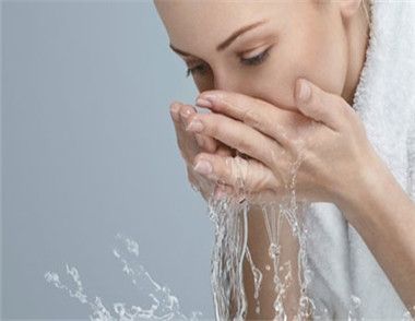 洗脸的误区有哪些 重新认识洗脸