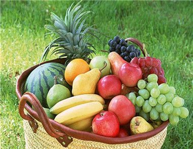 坐月子可以吃什麼水果 學會這些健康吃水果