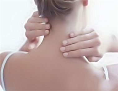 女性肩頸堵塞有什麼危害 多種疾病因它而起