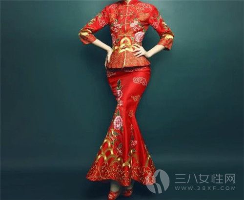 中式婚礼礼服叫什么 中国传统的美1.jpg