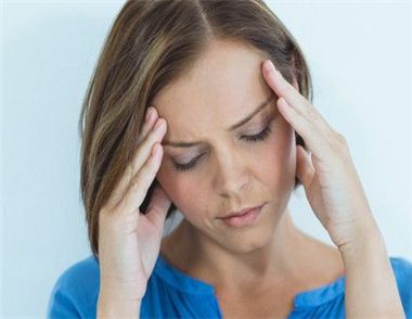 女人偏頭痛是什麼原因 如何避免這些原因