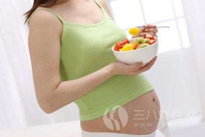孕妇免疫力低要补水和食用蔬果