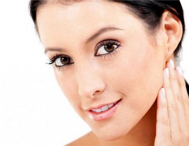 女性生理期如何护肤 生理期前中后护肤方法