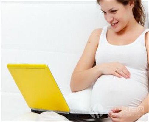 电脑对孕妇有没有影响 孕妇长期用电脑好吗.jpg