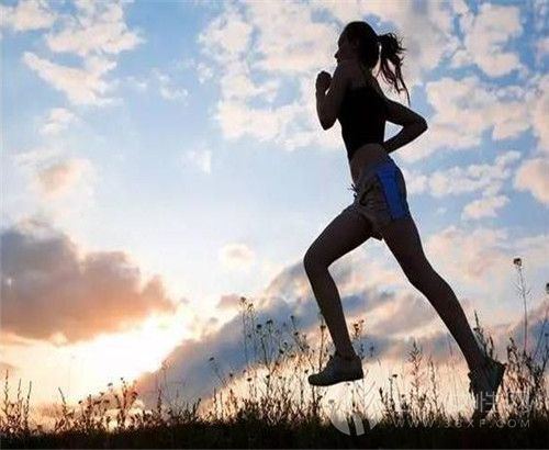 慢跑可以减肥吗 慢跑这样做减肥效果好1.jpg