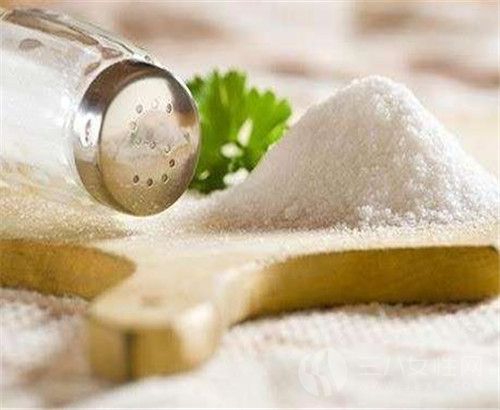 減少食鹽的攝取.jpg