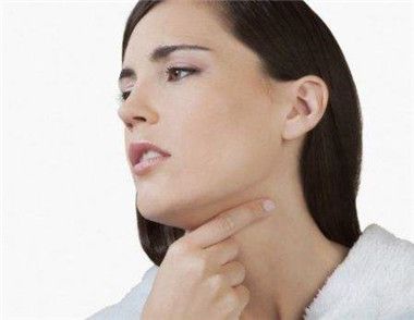 秋季喉咙干燥是什么原因 喉咙干燥处理方法