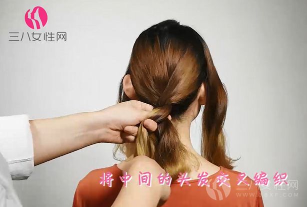 韩式麻花辫盘发