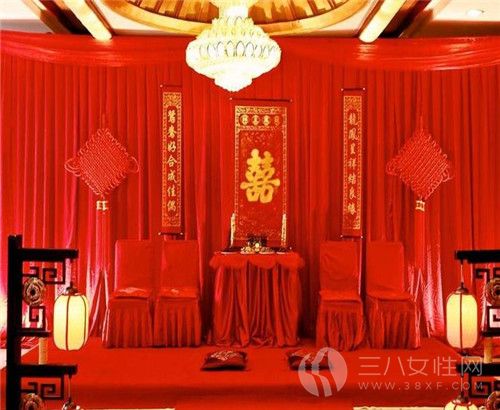 中式婚礼有什么特点 其中有哪些禁忌.jpg