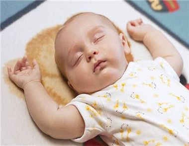 新生兒睡覺不踏實是什麼 有哪些表現