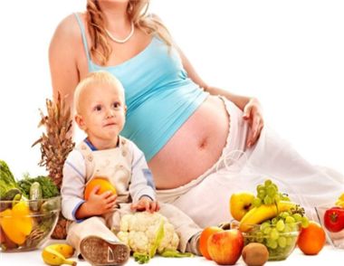 孕妇吃什么能够让胎儿皮肤好 牛奶变白嫩