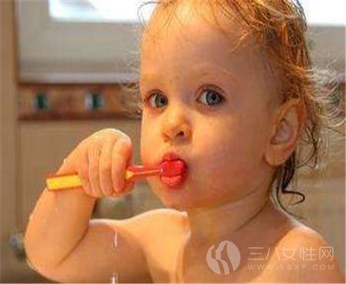 儿童电动牙刷好还是普通牙刷好 国家标准是怎样2.jpg