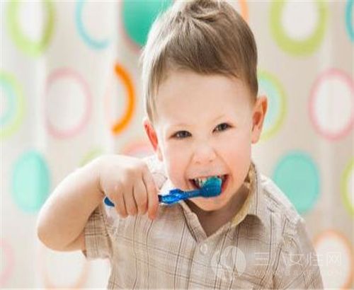 儿童牙刷是什么 如何判断好不好.jpg