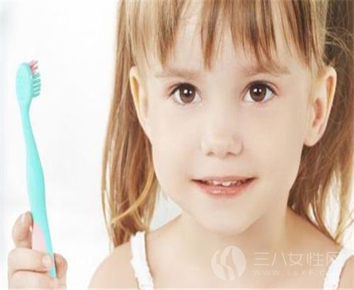 儿童牙刷是什么 如何判断好不好2.jpg