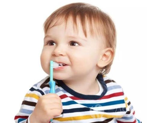 儿童牙刷是什么 如何判断好不好1.jpg